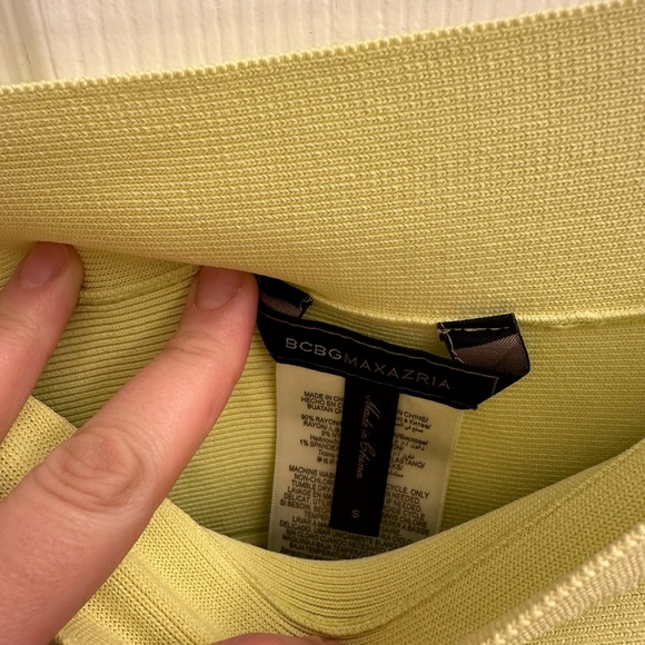 BCBG MAX AZRIA size S - Picture 2 of 2